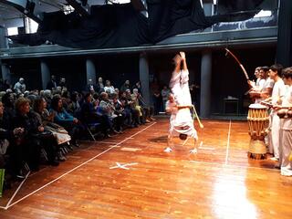 Teatro, música, capoeira y baile, en la fiesta de fin de curso