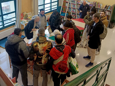 Visita a la biblioteca de San Francisco con alumnos de Grado I